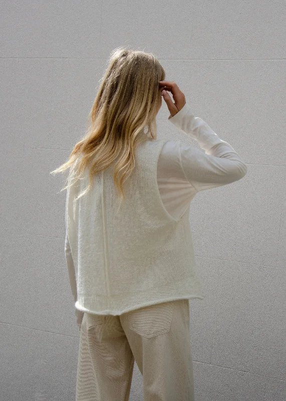 Shop the Weekend Away Alex Crop Vest Top | Chalk White