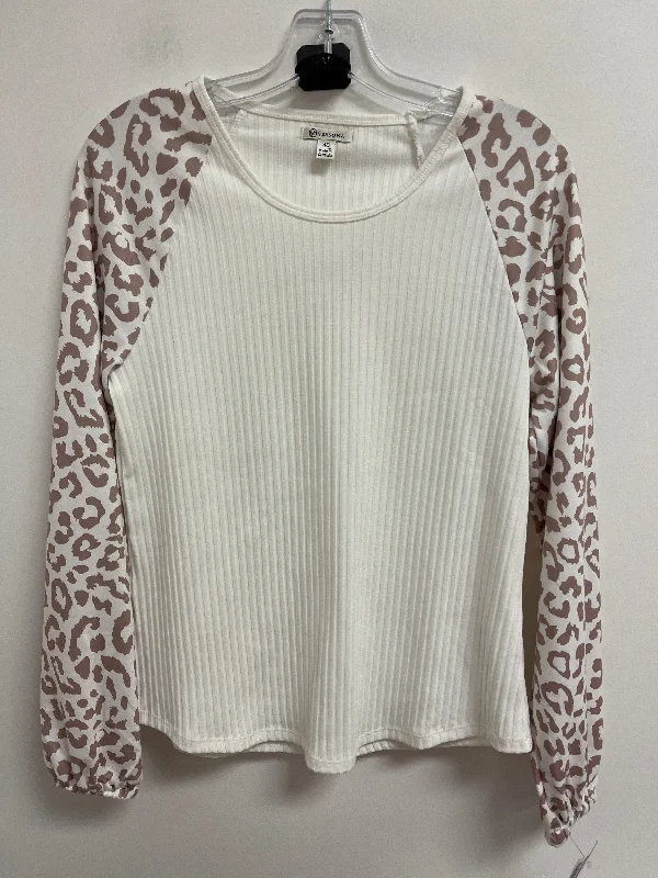Weekend Offers That Sizzle Top Long Sleeve By Versona In Cream, Size: Xs