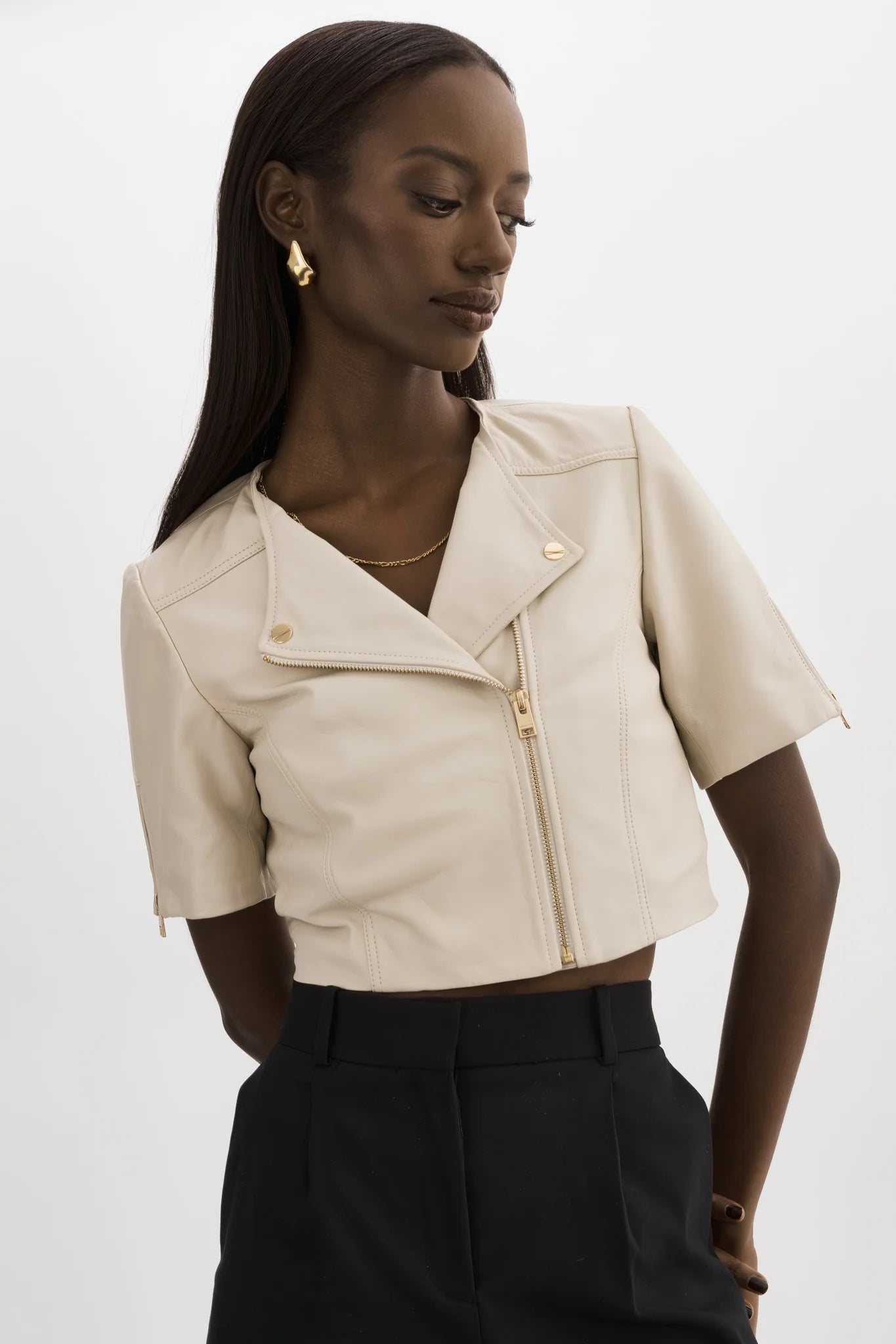 Steal Deal Kirsi Cropped Biker Jacket - Bone