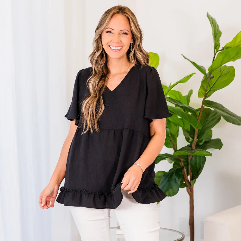 Stock Clearance Bouquet Toss Top, Black