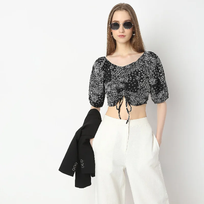 Weekend Discounts to Enjoy Regular Fit Printed Top