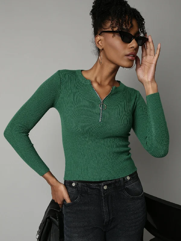 Weekend Savings Fiesta Women Green Solid Fitted Top