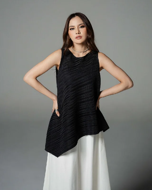 Weekend Savings Spree The Stage 23 Top Black