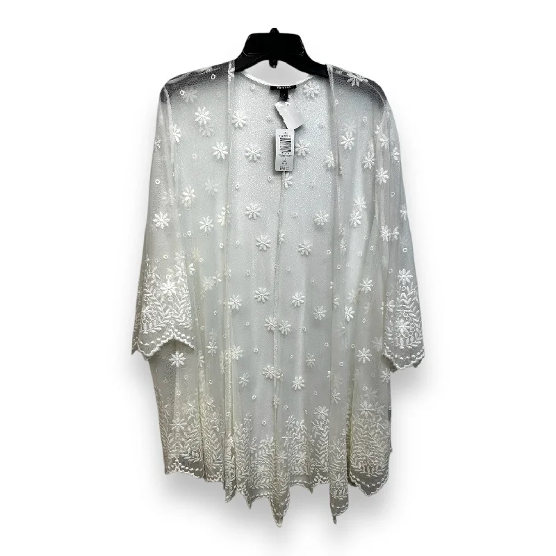 Weekend Bargains to Relish Kimono By Torrid In White, Size: 2x