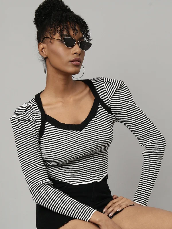 Weekend Shopping Bliss Women Black Horizontal Stripes Fitted Crop Top