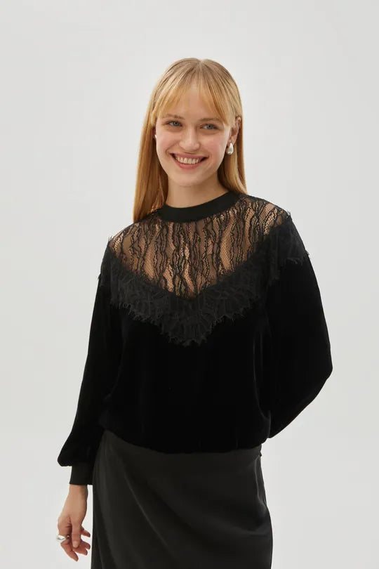 Weekend Savings Spectacle BLAKE BLOUSE