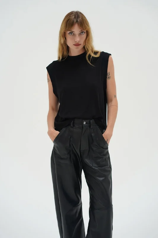 Instant Deal Oren Ribbed Top - Black