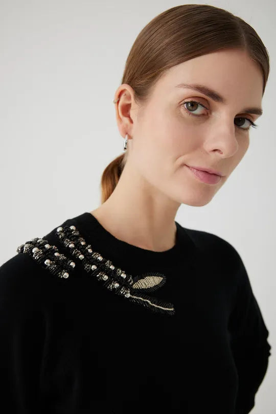 Unwind with Weekend Discounts AFSANEH BLOUSE
