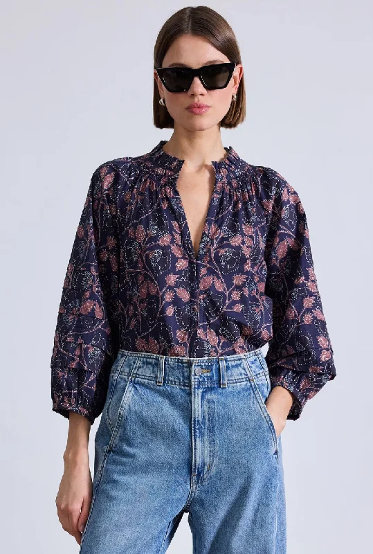Weekend Discounts to Snag Trinidad Floral Blouse