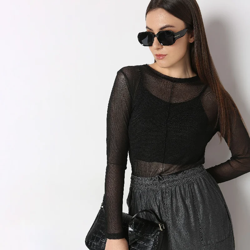 Weekend Deals to Brighten Your Day Regular Fit Solid Crop Top
