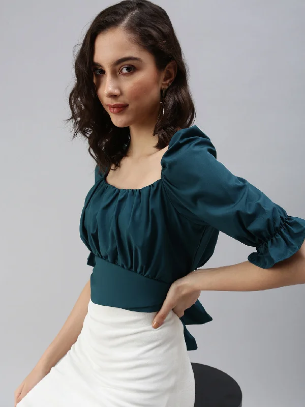 Hurry In Women's Green Solid Crop Top